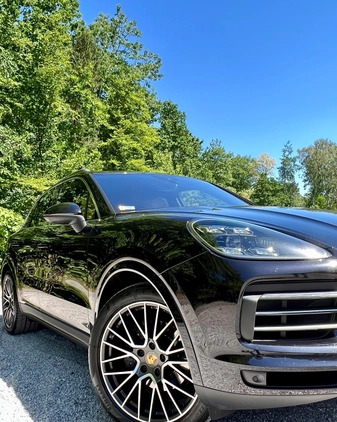 Porsche Cayenne cena 339000 przebieg: 67000, rok produkcji 2019 z Warszawa małe 211